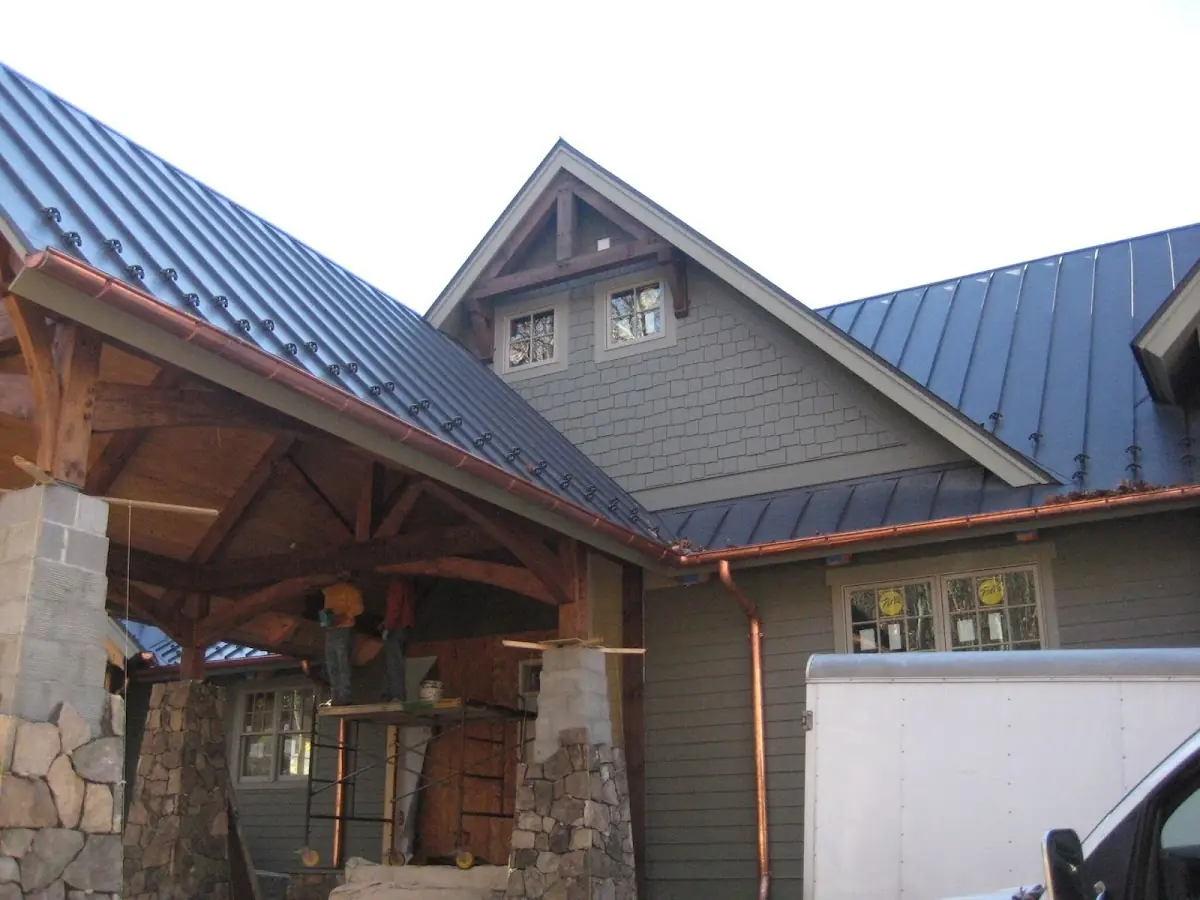 Craftsman Roofing team delivering quality roofing work in Cain Manor